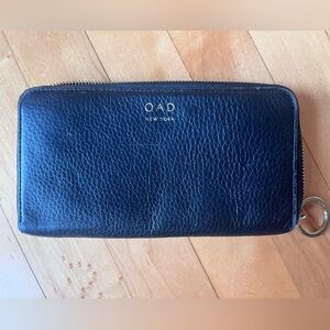 OAD New York Full Zip Leather Wallet Black
